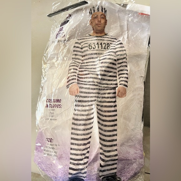 🆕Jail Bird Plus Size Costume - Picture 2 of 7